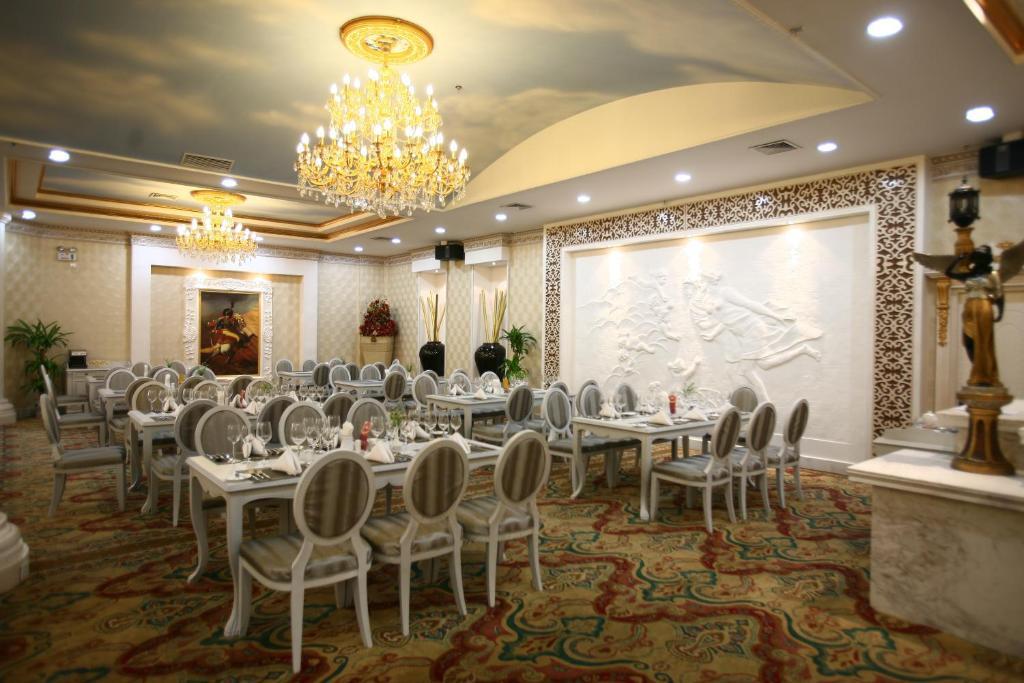 Luoyang Grand Hotel Ресторан фото