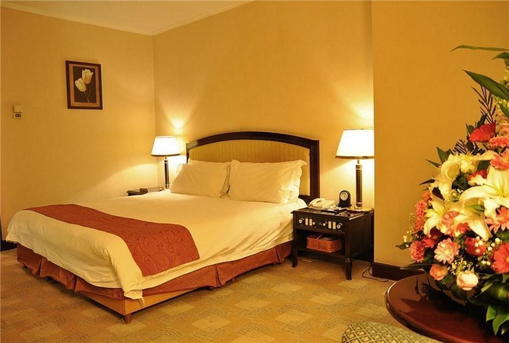 Luoyang Grand Hotel Экстерьер фото