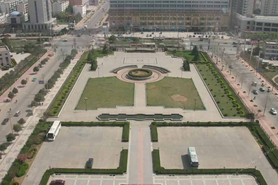 Luoyang Grand Hotel Экстерьер фото